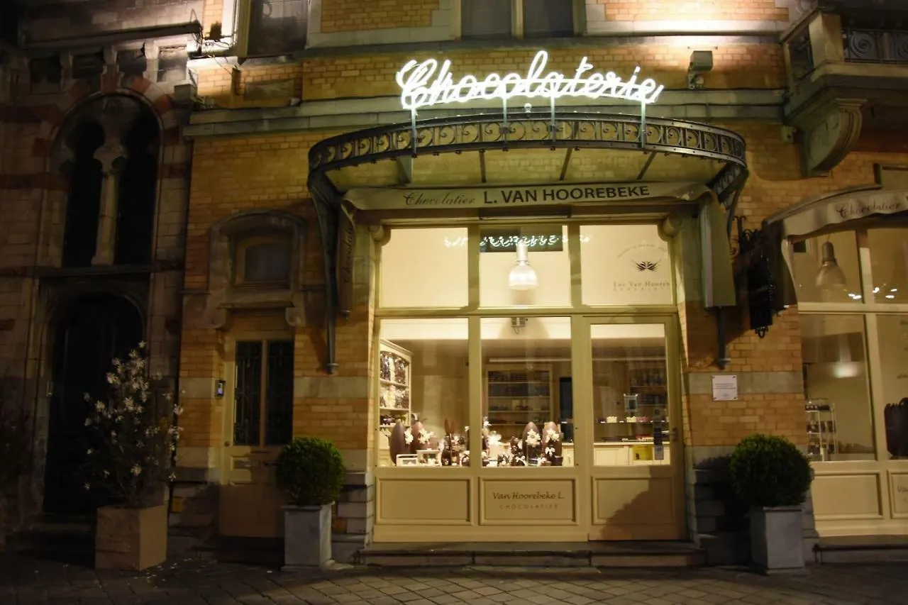 Guesthouse Ppp Ghent 5*,
