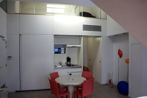 ***** Bed & Breakfast Guesthouse Ppp Ghent Belgium